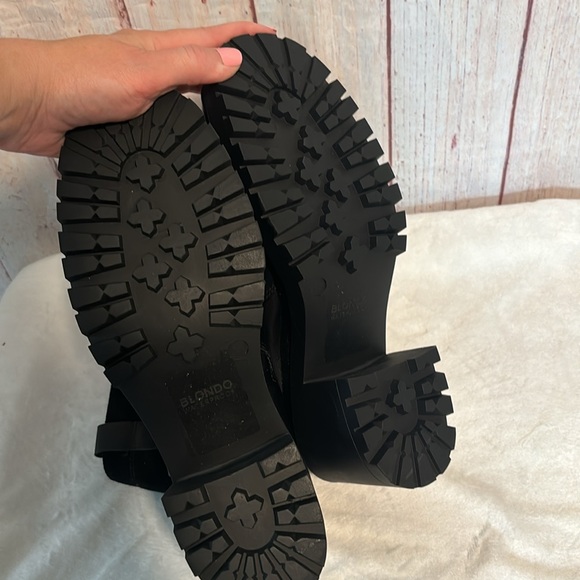 NWOT Blondo Rebel Waterproof Boots - Picture 4 of 9